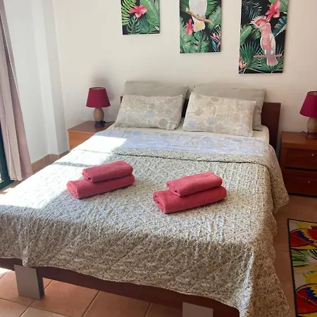 Paraiso Apartment *