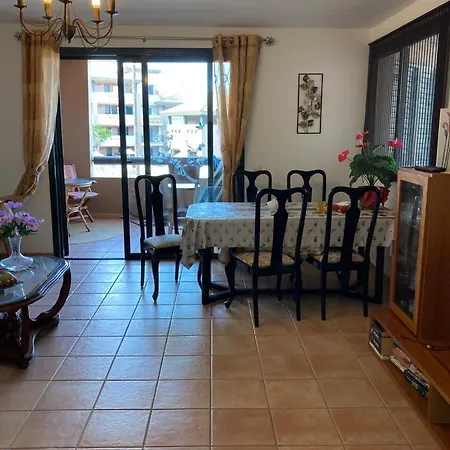 Paraiso Apartment *